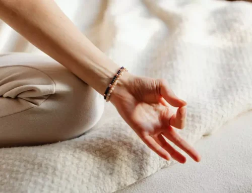 Meditation Hands to Improve Concentration and Soothing the Mind